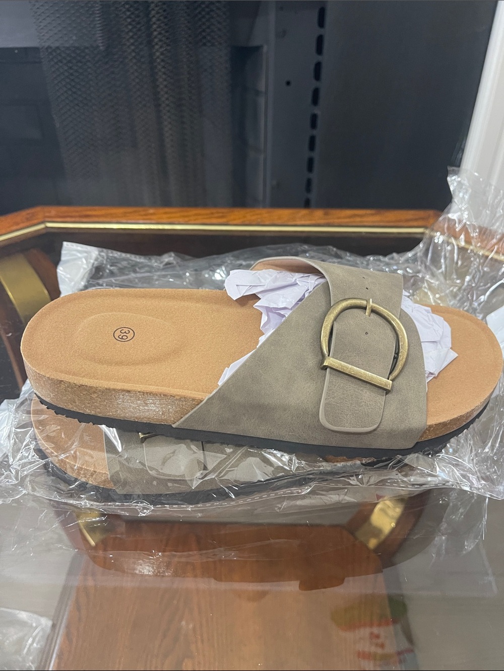 Women's Single Buckle Slide Sandals in Taupe